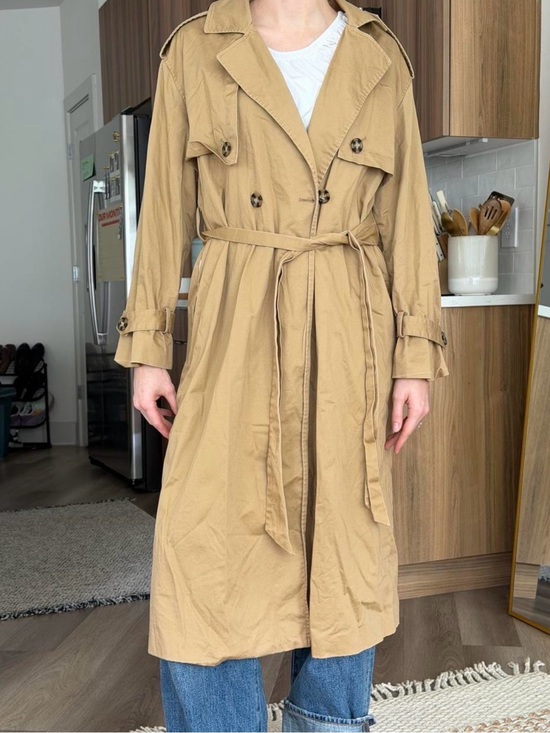 Favorite Daughter Jackets & Blazers - FAVORITE DAUGHTER Classic Khaki Trench Coat with Belt